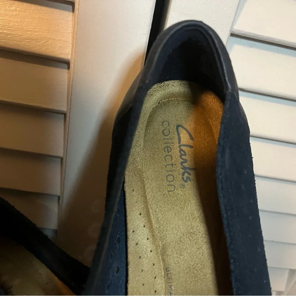 Clarks Blue Casual Flats - Picture 2 of 9
